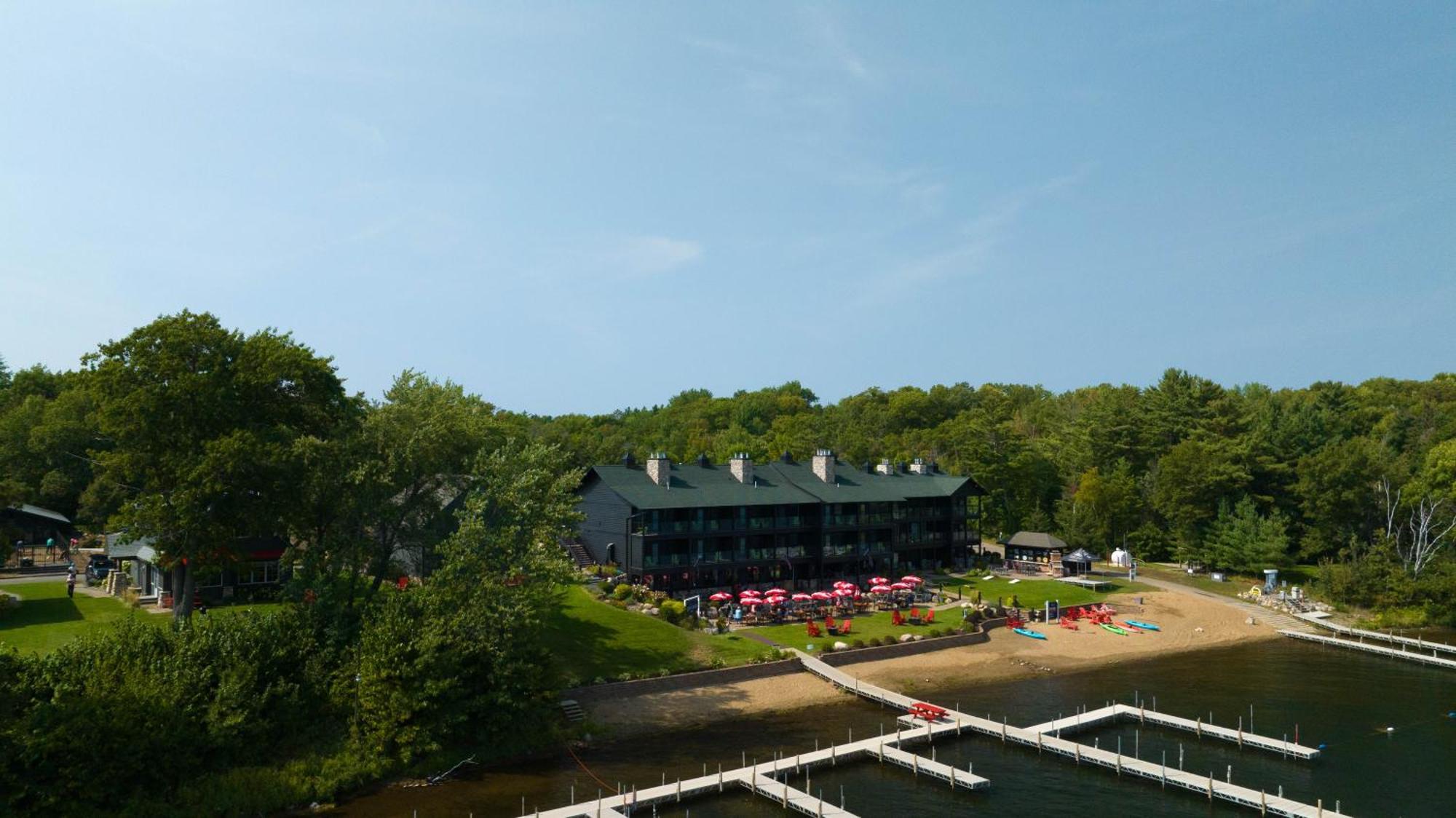 Quarterdeck Resort Nisswa Экстерьер фото